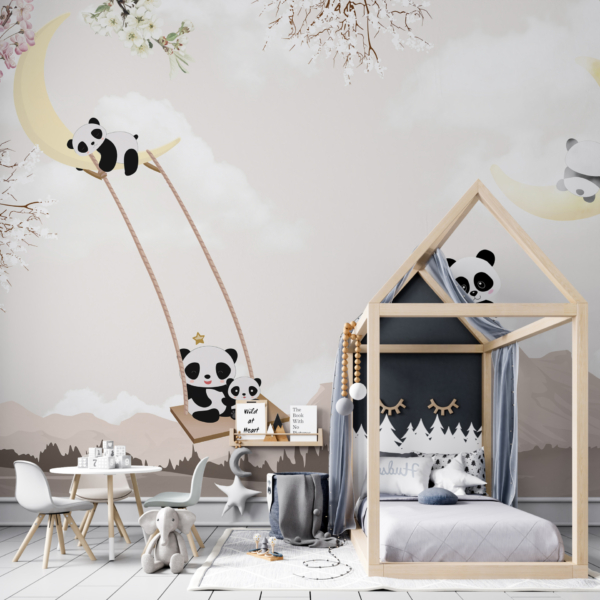 Freska Panda ant sūpynių